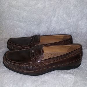 Bass men's loafers